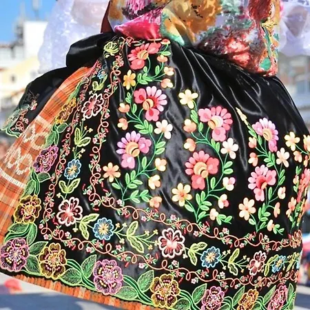 Duarte - Casa T1 - Com Vista Mar * 纳扎雷