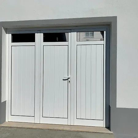 Duarte - Casa T1 - Com Vista Mar *