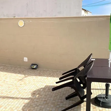 Duarte - Casa T1 - Com Vista Mar 度假居 *