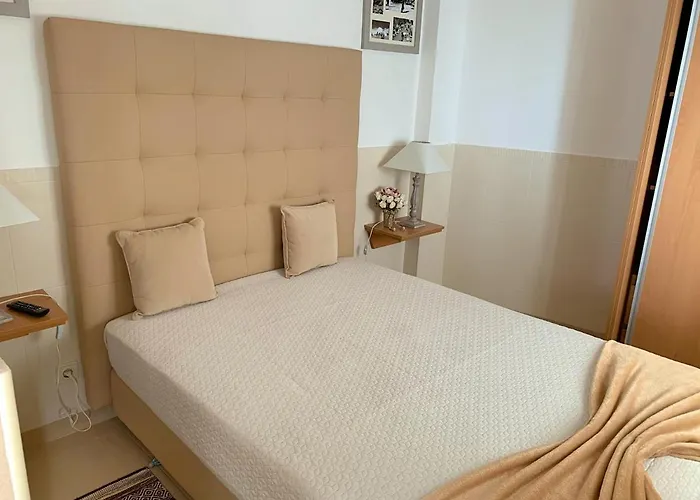 Duarte - Casa T1 - Com Vista Mar *