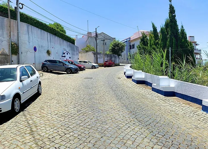 Duarte - Casa T1 - Com Vista Mar *