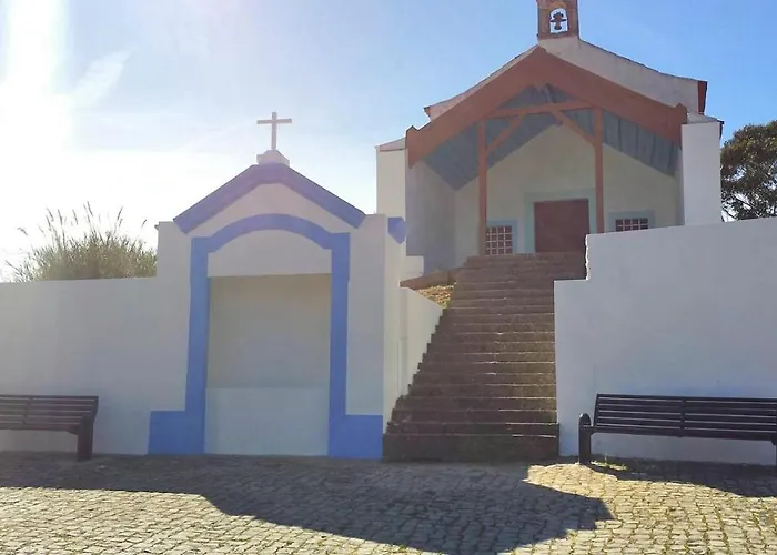 Duarte - Casa T1 - Com Vista Mar *