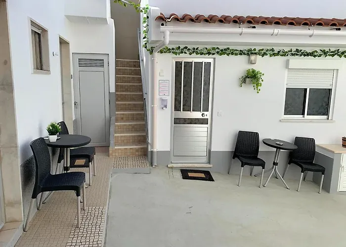 Duarte - Casa T1 - Com Vista Mar