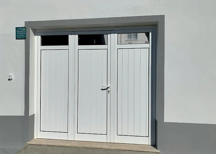 Duarte - Casa T1 - Com Vista Mar *