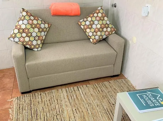 בית נופש Duarte - Casa T1 - Com Vista Mar נאזרה